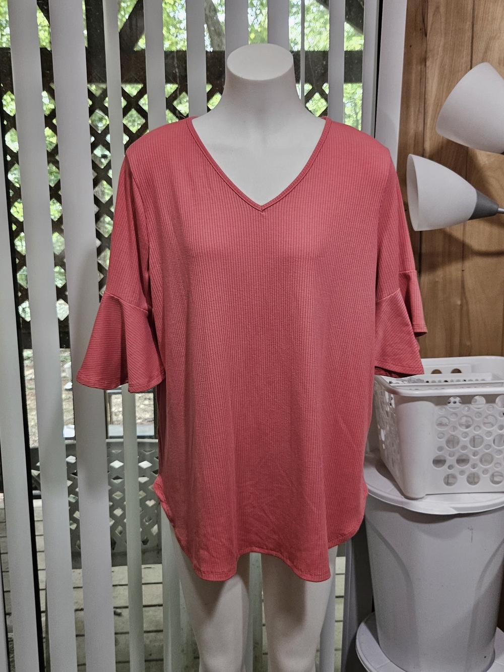 PERFECT PEACH Terracotta Rib Knit Ruffle Flutter Sleeve Top Large - Picture 2 of 8